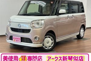 ダイハツ ムーヴキャンバス660 G メイクアップ リミテッド SAIII 4WD　 （ピンクパール）